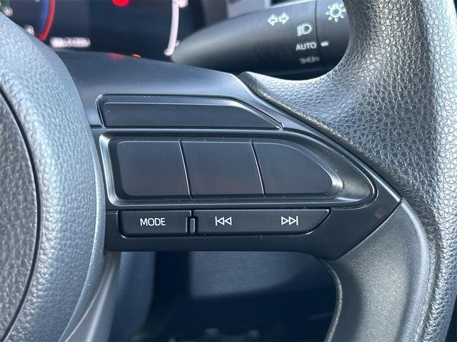 ヤリス Ｇ　ＥＴＣ　バックカメラ　ナビ　ＴＶ　クリアランスソナー　衝突被害軽減システム　オートマチックハイビーム　オートライト　スマートキー　電動格納ミラー　ＣＶＴ　盗難防止システム　衝突安全ボディ　ＡＢＳ（41枚目）