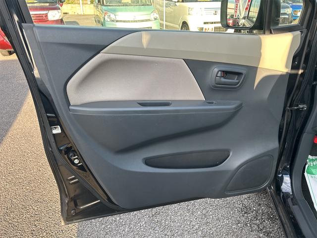 ワゴンR FX キーレスエントリー アイドリングストップ 電動格納ミラー ベンチシート CVT 盗難防止システム ABS CD ミュージックプレイヤー接続可 衝突安全ボディ エアコン パワーステアリング(39枚目)