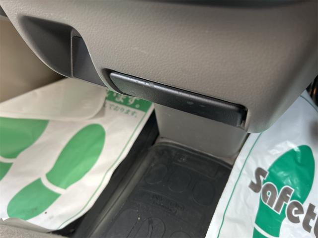 NV100クリッパーバン DX 5AGS車 ナビ TV 両側スライドドア CVT エアコン 運転席エアバッグ 助手席エアバッグ CD USB(37枚目)