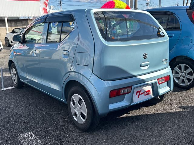 アルト Ｌ　キーレスエントリー　アイドリングストップ　シートヒーター　ＣＶＴ　盗難防止システム　ＡＢＳ　ＥＳＣ　ＣＤ　ミュージックプレイヤー接続可　衝突安全ボディ　エアコン　パワーステアリング　パワーウィンドウ（15枚目）