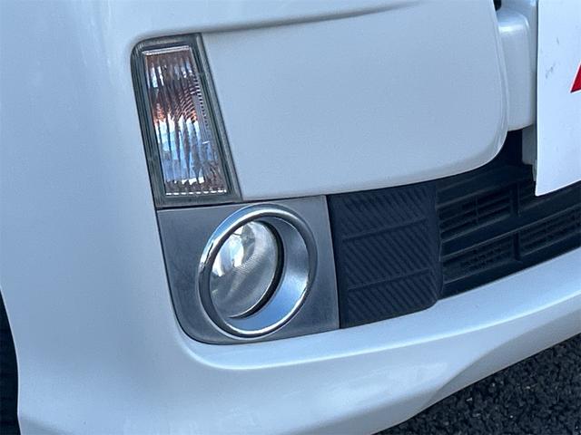 ムーヴ カスタム　Ｘ　ＳＡ　ナビ　衝突被害軽減システム　オートライト　ＬＥＤヘッドランプ　スマートキー　アイドリングストップ　電動格納ミラー　ベンチシート　ＣＶＴ　盗難防止システム　ＡＢＳ　ＥＳＣ　アルミホイール　衝突安全ボディ（23枚目）