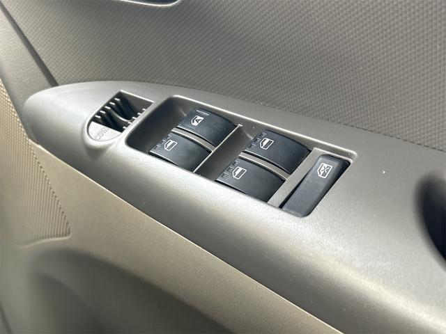 タント Ｘスペシャル　ドライブレコーダー　ＥＴＣ　キーレスエントリー　ベンチシート　ＣＶＴ　盗難防止システム　ＡＢＳ　ＣＤ　衝突安全ボディ　エアコン　パワーステアリング　パワーウィンドウ　運転席エアバッグ　助手席エアバッグ（8枚目）