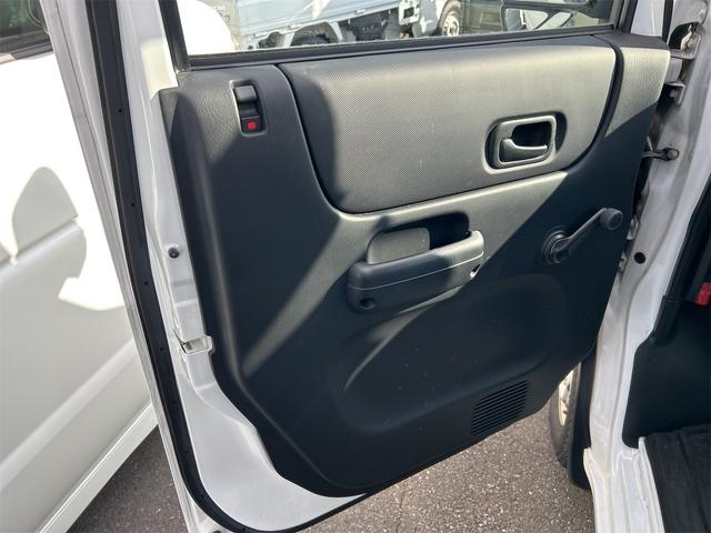 アクティバン ＳＤＸ　ＡＴ　両側スライドドア　エアコン　運転席エアバッグ　助手席エアバッグ（17枚目）