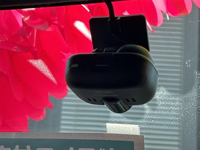 ウェイク ＧターボリミテッドＳＡＩＩＩ　ドライブレコーダー　ＥＴＣ　全周囲カメラ　両側電動スライドドア　ナビ　衝突被害軽減システム　オートマチックハイビーム　オートライト　ＬＥＤヘッドランプ　スマートキー（4枚目）