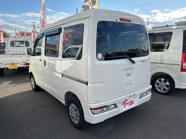 ハイゼットカーゴ クルーズＳＡＩＩＩ　ハイルーフ　ＡＴ　衝突被害軽減システム　ドライブレコーダー　ナビ　バックカメラ　両側スライドドア　キーレスエントリー　アイドリングストップ　電動格納ミラー　オートマチックハイビーム　ＥＳＣ（8枚目）