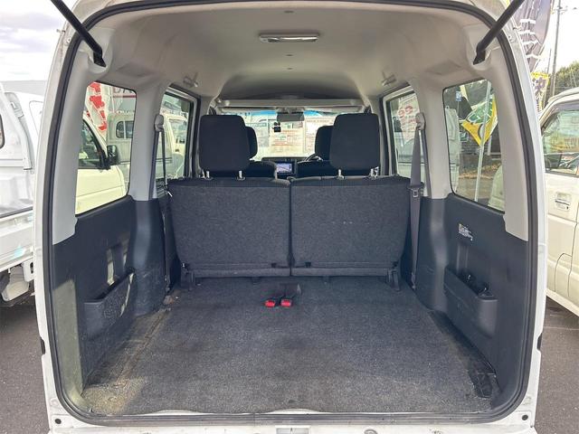 ハイゼットカーゴ クルーズＳＡＩＩＩ　ハイルーフ　ＡＴ　衝突被害軽減システム　ドライブレコーダー　ナビ　バックカメラ　両側スライドドア　キーレスエントリー　アイドリングストップ　電動格納ミラー　オートマチックハイビーム　ＥＳＣ（16枚目）