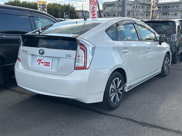 プリウス Ｓマイコーデ　ドライブレコーダー　ＥＴＣ　バックカメラ　ナビ　ＴＶ　アルミホイール　オートライト　ＨＩＤ　ＣＶＴ　スマートキー　電動格納ミラー　盗難防止システム　ＣＤ　Ｂｌｕｅｔｏｏｔｈ　衝突安全ボディ　ＡＢＳ（14枚目）