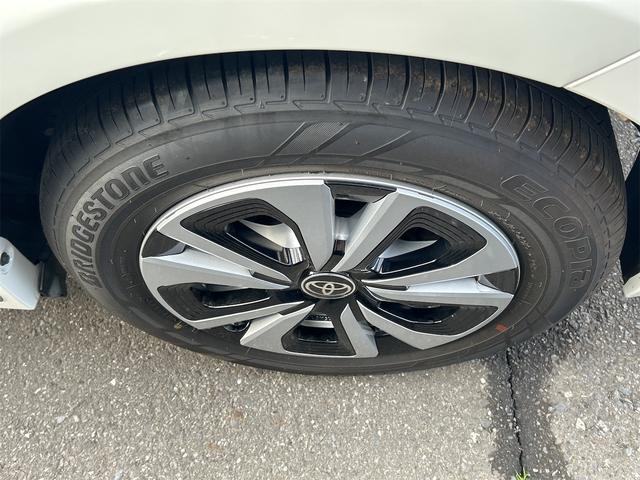 プリウス Ｓマイコーデ　ドライブレコーダー　ＥＴＣ　バックカメラ　ナビ　ＴＶ　アルミホイール　オートライト　ＨＩＤ　ＣＶＴ　スマートキー　電動格納ミラー　盗難防止システム　ＣＤ　Ｂｌｕｅｔｏｏｔｈ　衝突安全ボディ　ＡＢＳ（31枚目）