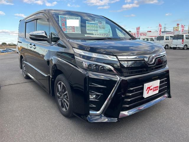 ヴォクシー ＺＳ　煌ＩＩ　ＥＴＣ　バックカメラ　ナビ　ＴＶ　オートクルーズコントロール　レーンアシスト　衝突被害軽減システム　両側電動スライドドア　オートマチックハイビーム　オートライト　ＬＥＤヘッドランプ（10枚目）