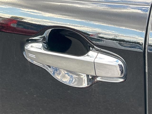 ヴォクシー ＺＳ　煌ＩＩ　ＥＴＣ　バックカメラ　ナビ　ＴＶ　オートクルーズコントロール　レーンアシスト　衝突被害軽減システム　両側電動スライドドア　オートマチックハイビーム　オートライト　ＬＥＤヘッドランプ（25枚目）