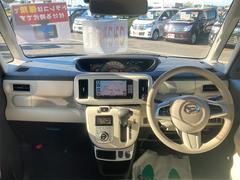 車を運転する際には運転席の存在は欠かせません。なのでしっかりとチェックしたいポイントですね。 2