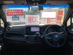 運転者にとっては日々使用することとなる運転席です。運転席が快適だと運転に集中することができますね。 2