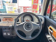 ハンドルの状態が悪いと運転に集中できませんよね。こちらの車、お気軽にお問い合わせください。 3