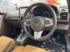 車を運転する際には運転席の存在は欠かせません。なのでしっかりとチェックしたいポイントですね。 2