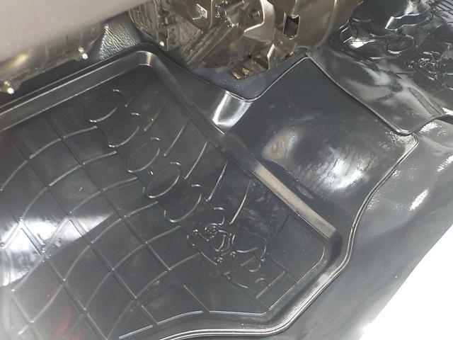サンバートラック 　ＷＲブルーリミテッド特別仕様カラーオールペイント済み　４ＷＤ　オートマ　エアコン　パワステ　１２インチアルミホイール　新品マッドタイヤ　スバル製サンバー最終型（37枚目）