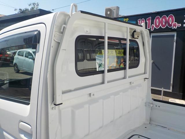 ミニキャブトラック Ｇ　２ＷＤ　５ＭＴ　エアコン　パワステ　パワーウィンドウ　エアバック　キーレス　集中ドアロック　フォグランプ　メッキパーツ　バックモニター　ゲートプロテクター　テールゲートチェーン（26枚目）
