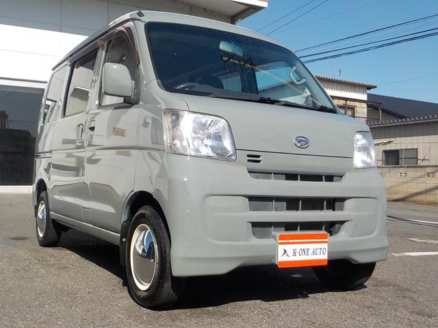 ハイゼットカーゴ デラックスリミテッド　２ＷＤ　５ＭＴ　フル装備　新品１２インチベンプラホイールキャップ　アーバンカーキオールペイント済み（2枚目）