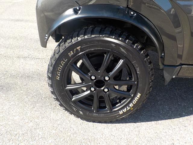 キャリイトラック KC 4WD エアコン パワステ 2インチリフトアップ 14インチアルミホイール・新品マッドタイヤ 社外マフラー LEDテール・バックランプ 革調シートカバー コンビステアリング アイライン(12枚目)