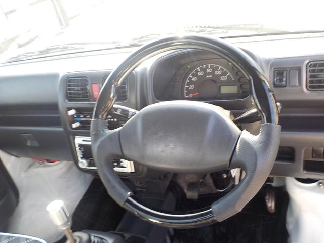 キャリイトラック KC 4WD エアコン パワステ 2インチリフトアップ 14インチアルミホイール・新品マッドタイヤ 社外マフラー LEDテール・バックランプ 革調シートカバー コンビステアリング アイライン(43枚目)