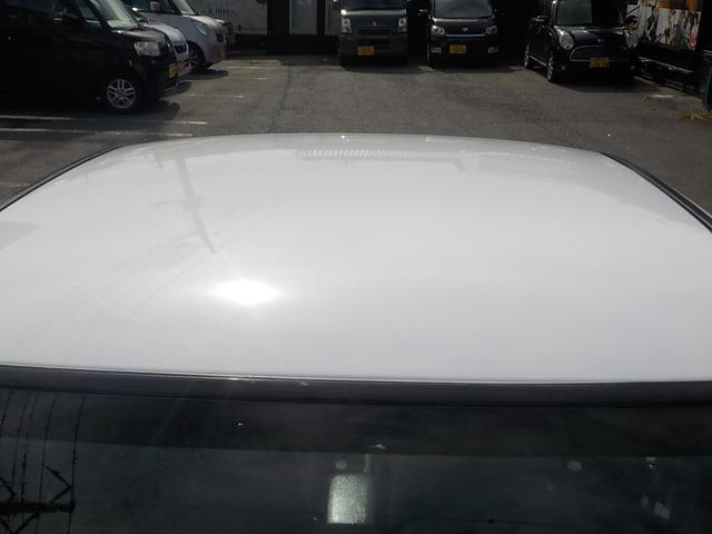 インプレッサ ＷＲＸ　ＳＴｉバージョンＩＩＩ　４ＷＤ　５ＭＴ　車高調　ロールバー　２６０キロスピードメーター　マフラー　ブーストコントローラー　ターボタイマー　追加メーター　１８インチヴォルクレーシングＳＥ３７　５１Ｅホワイトオールペイント済み（8枚目）
