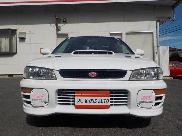 インプレッサ ＷＲＸ　ＳＴｉバージョンＩＩＩ　４ＷＤ　５ＭＴ　車高調　ロールバー　２６０キロスピードメーター　マフラー　ブーストコントローラー　ターボタイマー　追加メーター　１８インチヴォルクレーシングＳＥ３７　５１Ｅホワイトオールペイント済み（12枚目）