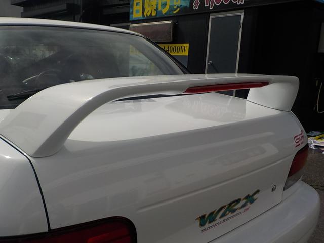 インプレッサ ＷＲＸ　ＳＴｉバージョンＩＩＩ　４ＷＤ　５ＭＴ　車高調　ロールバー　２６０キロスピードメーター　マフラー　ブーストコントローラー　ターボタイマー　追加メーター　１８インチヴォルクレーシングＳＥ３７　５１Ｅホワイトオールペイント済み（15枚目）