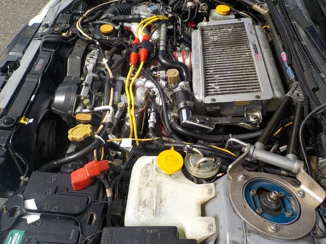 インプレッサ ＷＲＸ　ＳＴｉバージョンＩＩＩ　４ＷＤ　５ＭＴ　車高調　ロールバー　２６０キロスピードメーター　マフラー　ブーストコントローラー　ターボタイマー　追加メーター　１８インチヴォルクレーシングＳＥ３７　５１Ｅホワイトオールペイント済み（23枚目）