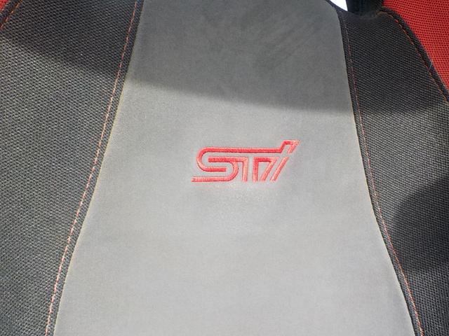 インプレッサ ＷＲＸ　ＳＴｉバージョンＩＩＩ　４ＷＤ　５ＭＴ　車高調　ロールバー　２６０キロスピードメーター　マフラー　ブーストコントローラー　ターボタイマー　追加メーター　１８インチヴォルクレーシングＳＥ３７　５１Ｅホワイトオールペイント済み（33枚目）
