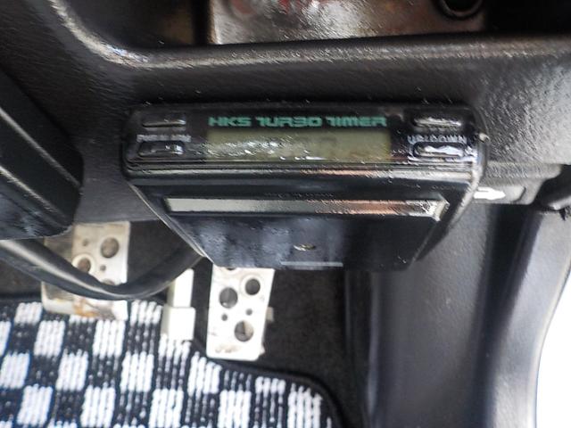 インプレッサ ＷＲＸ　ＳＴｉバージョンＩＩＩ　４ＷＤ　５ＭＴ　車高調　ロールバー　２６０キロスピードメーター　マフラー　ブーストコントローラー　ターボタイマー　追加メーター　１８インチヴォルクレーシングＳＥ３７　５１Ｅホワイトオールペイント済み（35枚目）