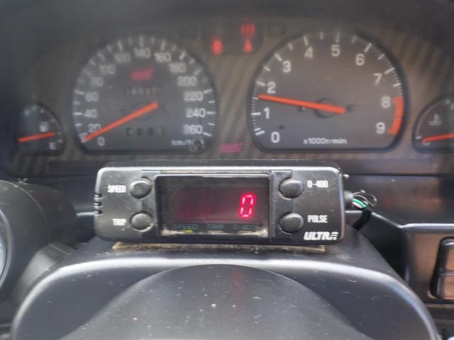 インプレッサ ＷＲＸ　ＳＴｉバージョンＩＩＩ　４ＷＤ　５ＭＴ　車高調　ロールバー　２６０キロスピードメーター　マフラー　ブーストコントローラー　ターボタイマー　追加メーター　１８インチヴォルクレーシングＳＥ３７　５１Ｅホワイトオールペイント済み（37枚目）