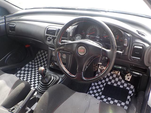 インプレッサ ＷＲＸ　ＳＴｉバージョンＩＩＩ　４ＷＤ　５ＭＴ　車高調　ロールバー　２６０キロスピードメーター　マフラー　ブーストコントローラー　ターボタイマー　追加メーター　１８インチヴォルクレーシングＳＥ３７　５１Ｅホワイトオールペイント済み（42枚目）