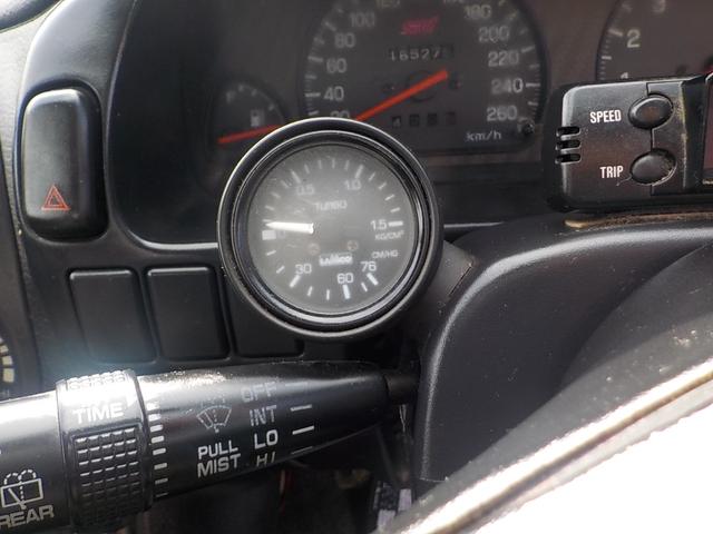 インプレッサ ＷＲＸ　ＳＴｉバージョンＩＩＩ　４ＷＤ　５ＭＴ　車高調　ロールバー　２６０キロスピードメーター　マフラー　ブーストコントローラー　ターボタイマー　追加メーター　１８インチヴォルクレーシングＳＥ３７　５１Ｅホワイトオールペイント済み（58枚目）