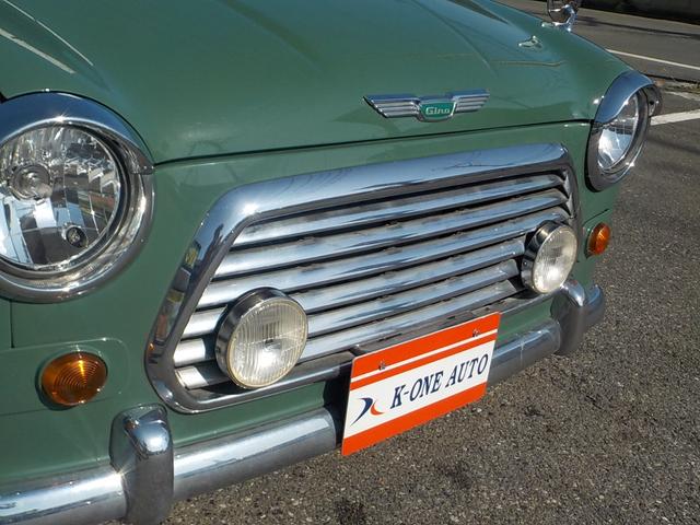 ミラジーノ ジーノ　２ＷＤ　オートマ　フル装備　純正ルーフキャリア　ヘッドライトバイザー　フェンダーミラー　シートカバー　社外フロントグリル・ウインカー・マフラー・フォグランプ　ＨＡＫアーモンドグリーンオールペイント済み（10枚目）