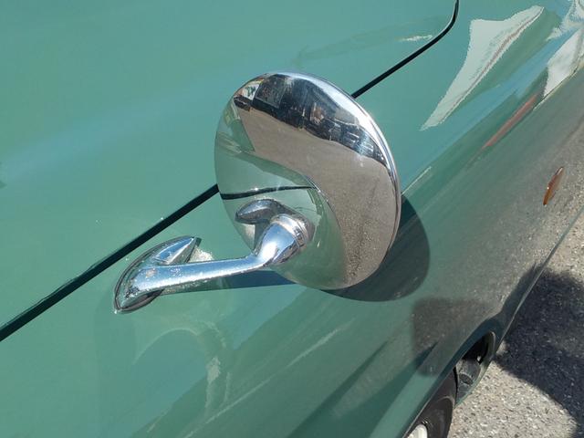 ミラジーノ ジーノ　２ＷＤ　オートマ　フル装備　純正ルーフキャリア　ヘッドライトバイザー　フェンダーミラー　シートカバー　社外フロントグリル・ウインカー・マフラー・フォグランプ　ＨＡＫアーモンドグリーンオールペイント済み（14枚目）