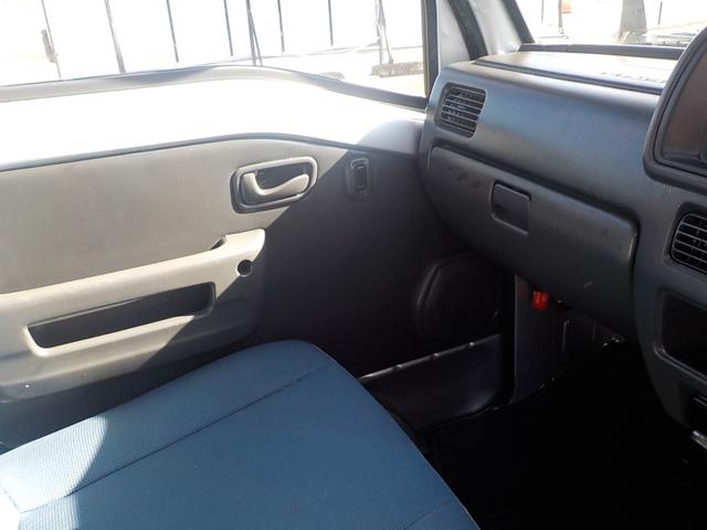 サンバートラック ＴＣ－ＳＣ　ハイルーフ　スーパーチャージャー　５ＭＴ　エアコン　パワステ　パワーウィンドウ　キーレス　集中ドアロック　エアバック　１２インチマッドタイヤ・アルミホイール　チタニウムフラシュマイカオールペイント済み（46枚目）