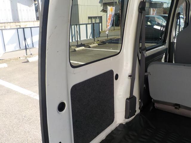 ハイゼットカーゴ ＤＸ　４ＷＤ　オートマ　フル装備　カーナビ　バックモニター　令和７年１１月ウォーターポンプ交換済み　新品１２インチベンプラホイールキャップ　アーバンカーキオールペイント済み（17枚目）