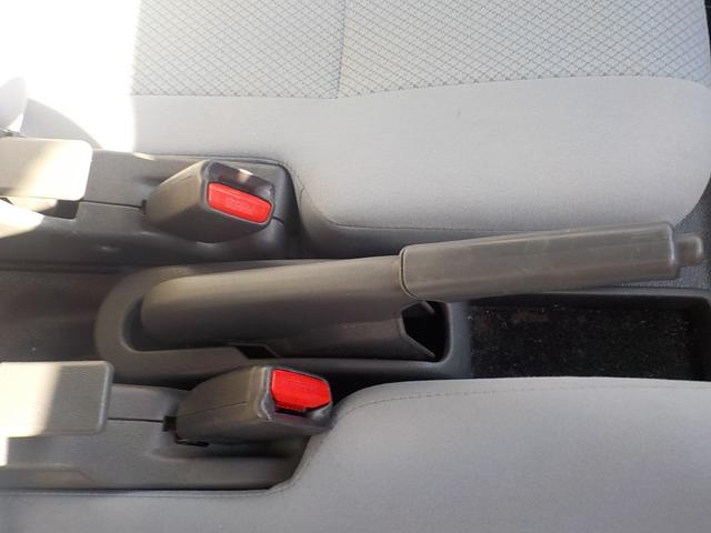 ハイゼットカーゴ ＤＸ　４ＷＤ　オートマ　フル装備　カーナビ　バックモニター　令和７年１１月ウォーターポンプ交換済み　新品１２インチベンプラホイールキャップ　アーバンカーキオールペイント済み（22枚目）