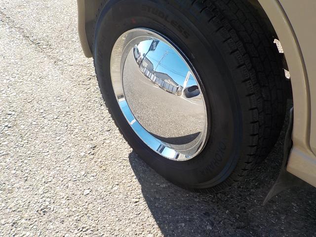 ハイゼットカーゴ スペシャル 2WD 5MT エアコン パワステ 新品12インチベンプラホイールキャップ ベージュオールペイント済み(10枚目)