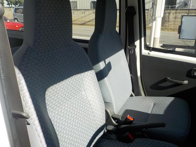 ハイゼットカーゴ スペシャル 2WD 5MT エアコン パワステ 新品12インチベンプラホイールキャップ ベージュオールペイント済み(16枚目)