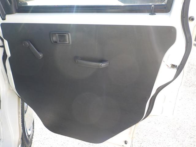 ハイゼットカーゴ スペシャル 2WD 5MT エアコン パワステ 新品12インチベンプラホイールキャップ ベージュオールペイント済み(18枚目)