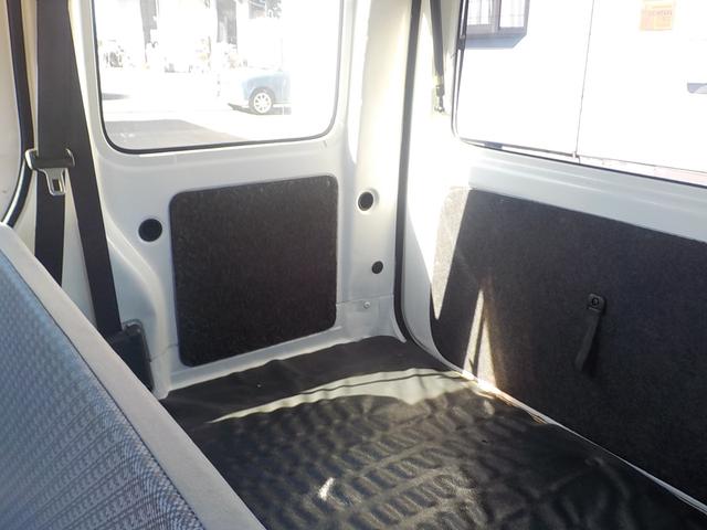 ハイゼットカーゴ スペシャル 2WD 5MT エアコン パワステ 新品12インチベンプラホイールキャップ ベージュオールペイント済み(27枚目)