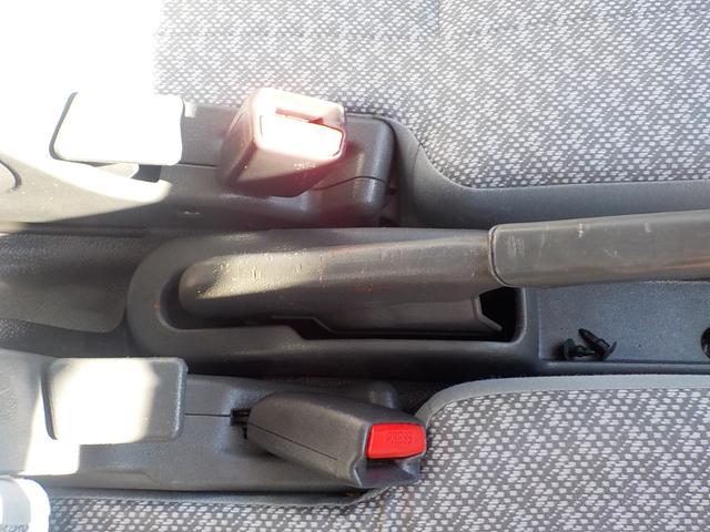 ハイゼットカーゴ スペシャル 2WD 5MT エアコン パワステ 新品12インチベンプラホイールキャップ ベージュオールペイント済み(33枚目)