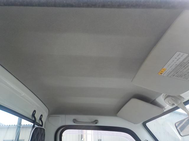 キャリイトラック KC 4WD エアコン パワステ オートマ 新品12インチベンプラホイールキャップ 新品革調シートカバー ミディアムグレーオールペイント済み(30枚目)