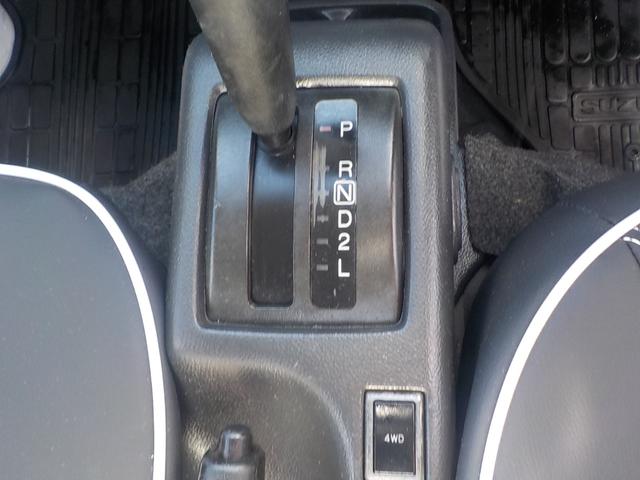 キャリイトラック KC 4WD エアコン パワステ オートマ 新品12インチベンプラホイールキャップ 新品革調シートカバー ミディアムグレーオールペイント済み(35枚目)