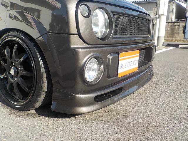 アルトラパン ＳＳ　２ＷＤ　５ＭＴ　フル装備　インタークーラーターボ　新品車高調・調整式ラテラルロッド・社外マフラー・エアロキット　１６インチアルミホイール　チタニウムフラッシュマイカオールペイント済み（8枚目）