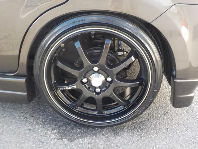 アルトラパン ＳＳ　２ＷＤ　５ＭＴ　フル装備　インタークーラーターボ　新品車高調・調整式ラテラルロッド・社外マフラー・エアロキット　１６インチアルミホイール　チタニウムフラッシュマイカオールペイント済み（16枚目）