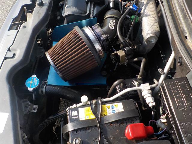 アルトラパン ＳＳ　２ＷＤ　５ＭＴ　フル装備　インタークーラーターボ　新品車高調・調整式ラテラルロッド・社外マフラー・エアロキット　１６インチアルミホイール　チタニウムフラッシュマイカオールペイント済み（23枚目）