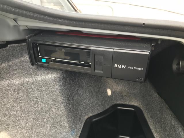 2.0 右ハンドル AW17インチ CD カセット 2名乗り(18枚目)