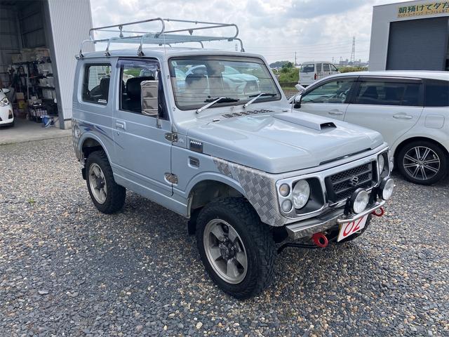 ジムニー ランドベンチャー　４ＷＤ　ＭＴ　ＣＤ　アルミホイール　エアコン　パワーステアリング（13枚目）