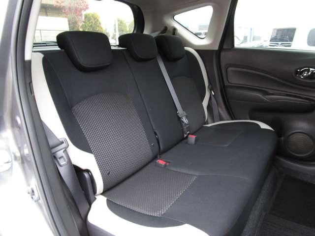 ノート １．２　Ｘ　※エマージェンシーブレーキ　バックカメラ　エコモード　１オーナー　ＰＷ　バックビューモニター　ＥＴＣ　キーフリー　オートエアコン　ワンセグテレビ　ナビＴＶ　メモリーナビ　ＰＳ　記録簿　ＡＢＳ　エアバック　インテリキ－　踏み間違え防止（10枚目）